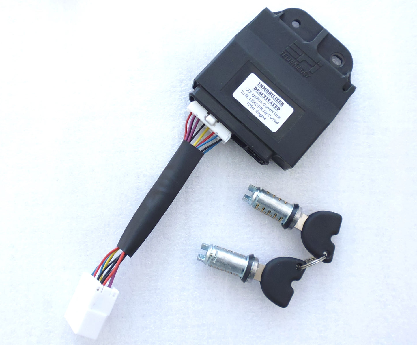 Remove the immobilizer from your Euro 3 Piaggio /  Vespa scooter fitted with the AC19i or AC20i CDI immobilizer unit. includes Keys