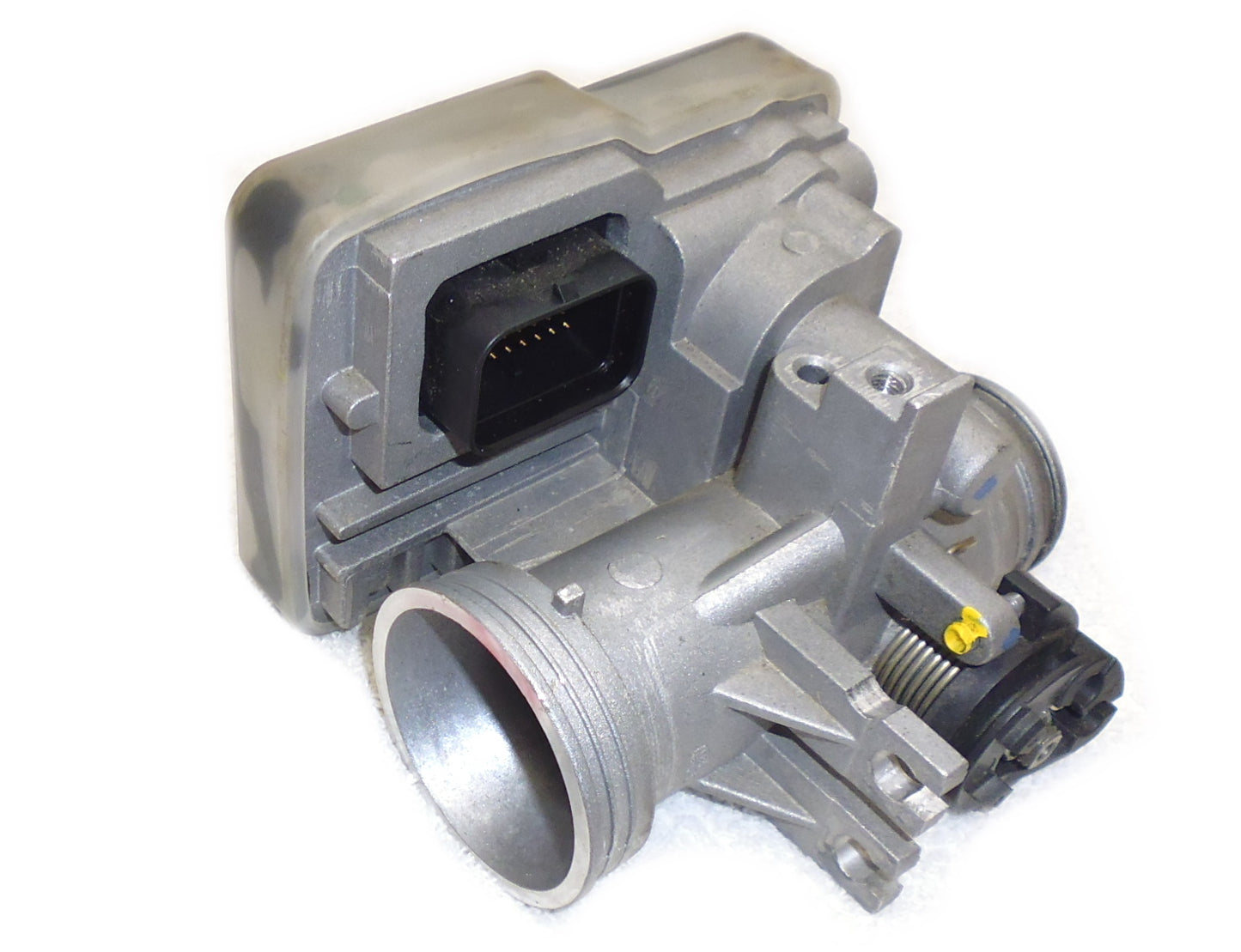 It is now possible to deactivate and bypass the immobiliser on your Piaggio x8, X9 and Fly scooters