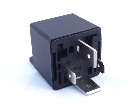 Vespa GTS Starter Motor Relay for Vespa / Piaggio GT GTS GTV 125 250 300cc, 12V 80A